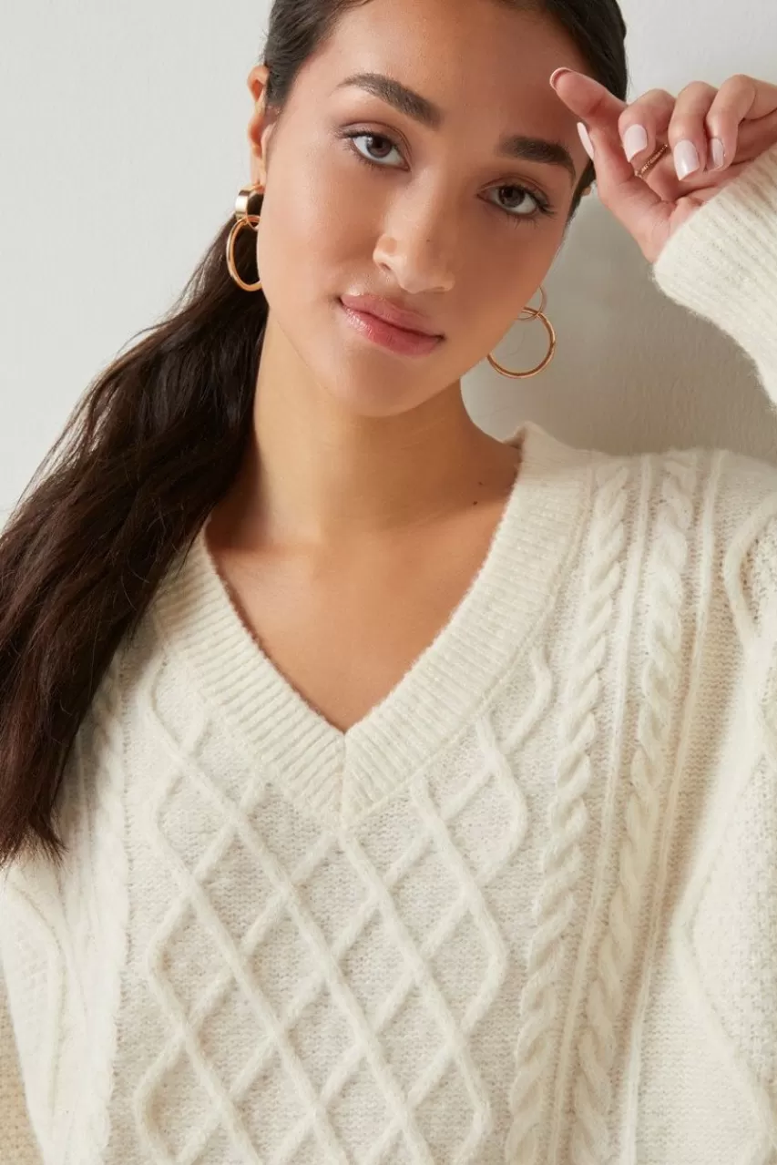 Francesca's Amilah Fuzzy Cable Knit Pullover Sweater