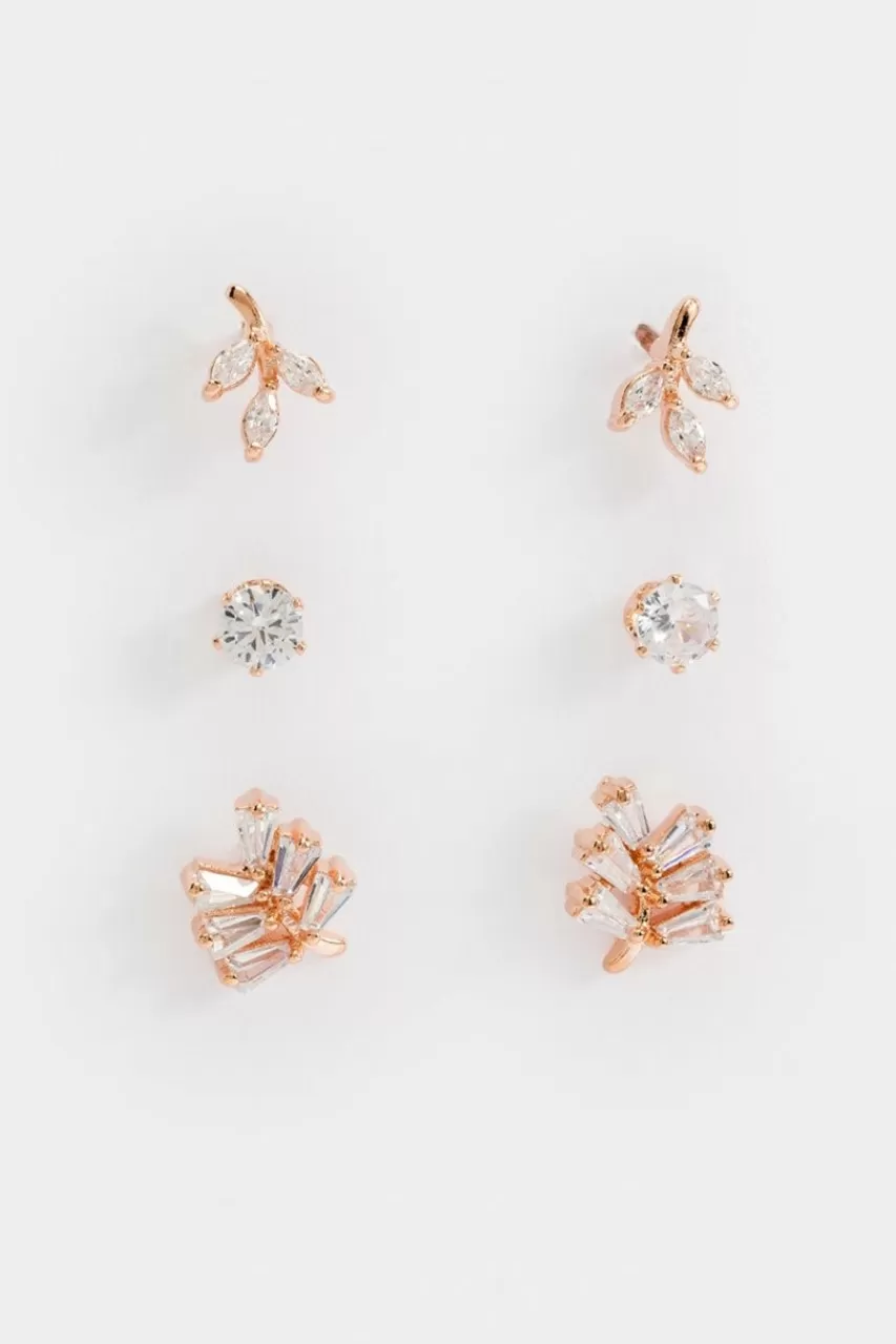 Francesca's Ava Cz Leaf Stud Set