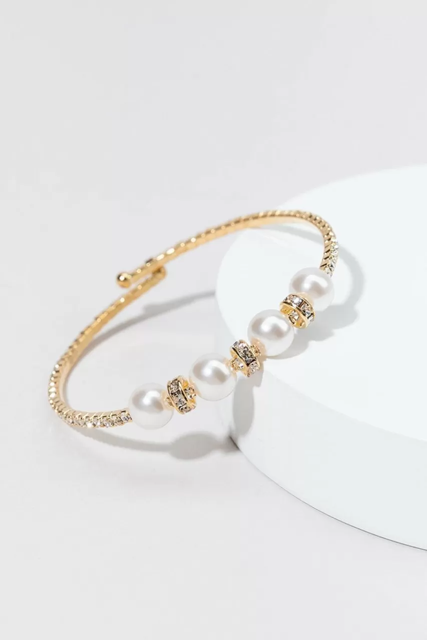 Francesca's Carrol Cup Chain Bracelet