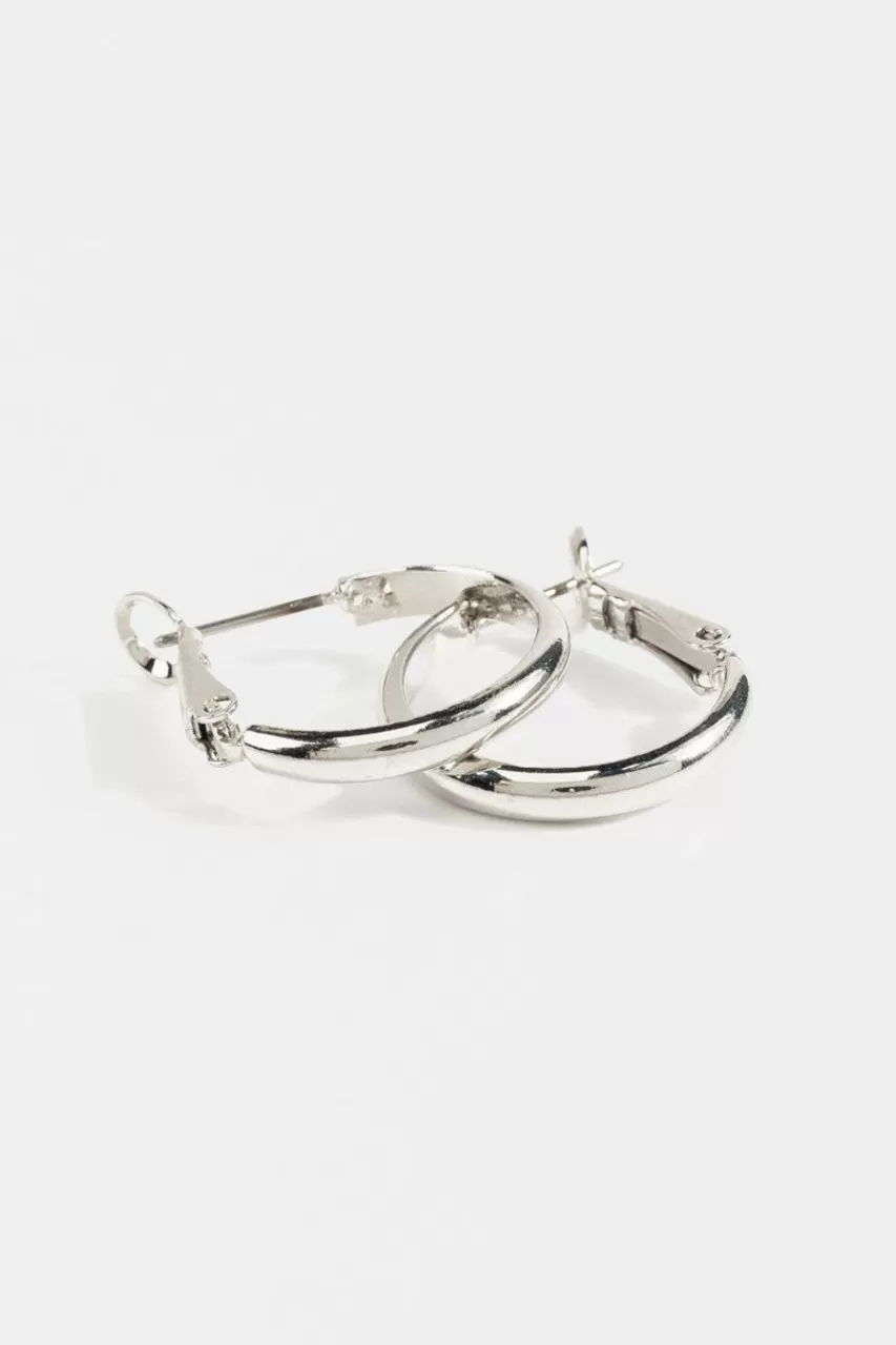 Francesca's Edith Smooth Hoops