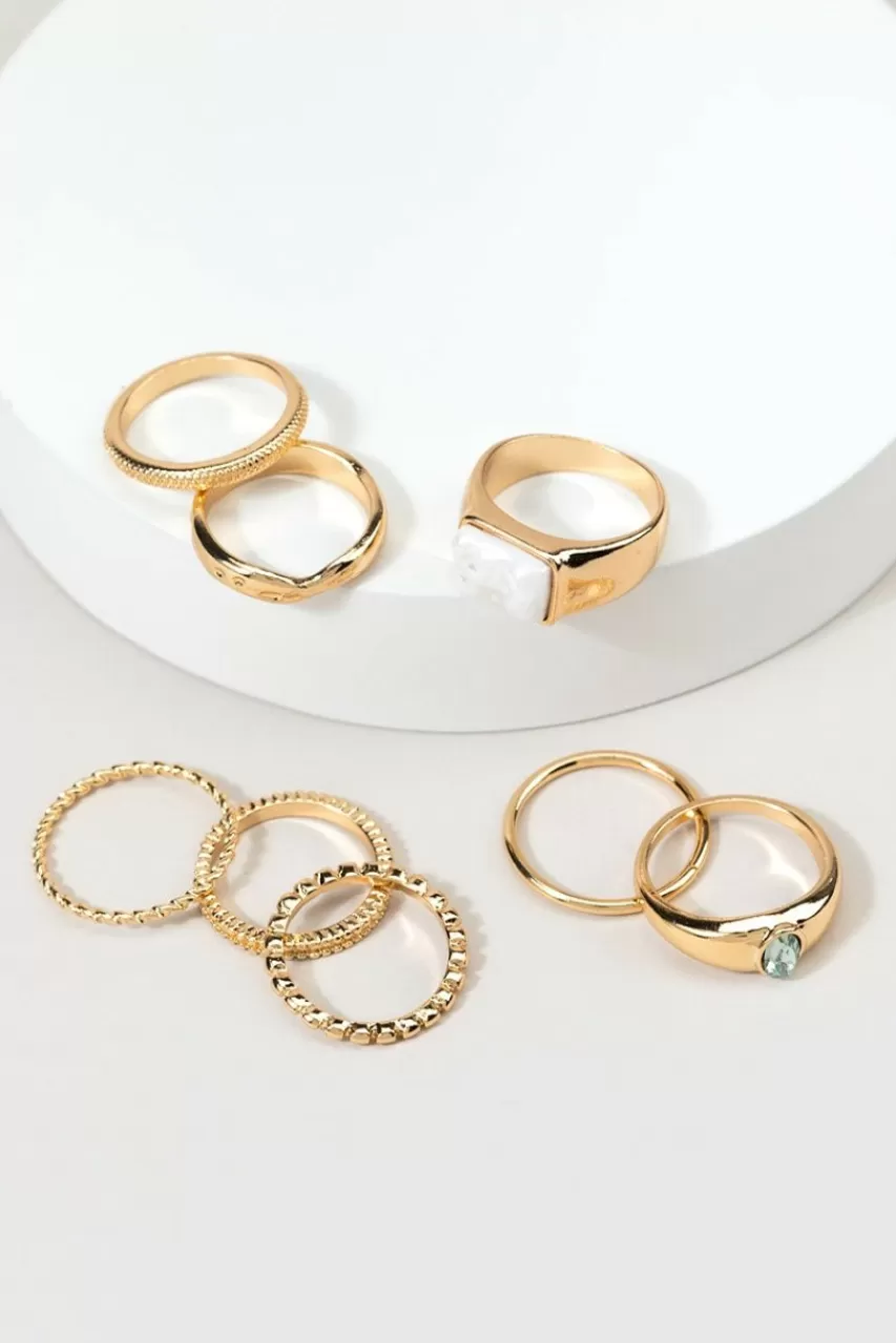 Francesca's Hannah Pearl Signet Ring Set