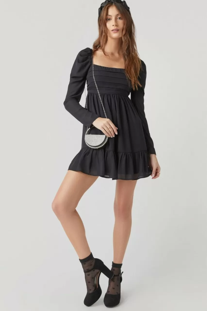 Francesca's Lettie Pleated Babydoll Dress