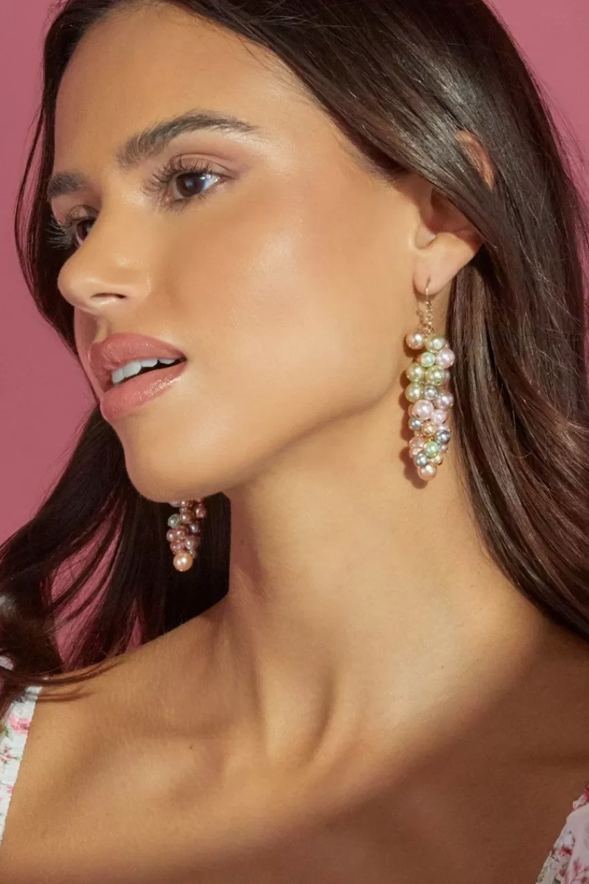 Francesca's Luxe Cluster Pearl Drop Earrings