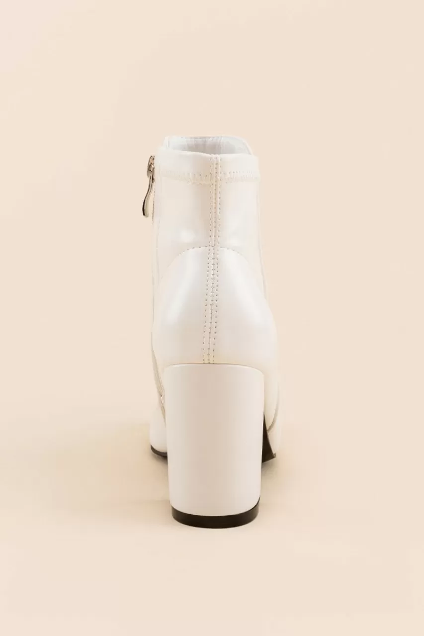 Francesca's Mia Carla Smooth Stretch Booties