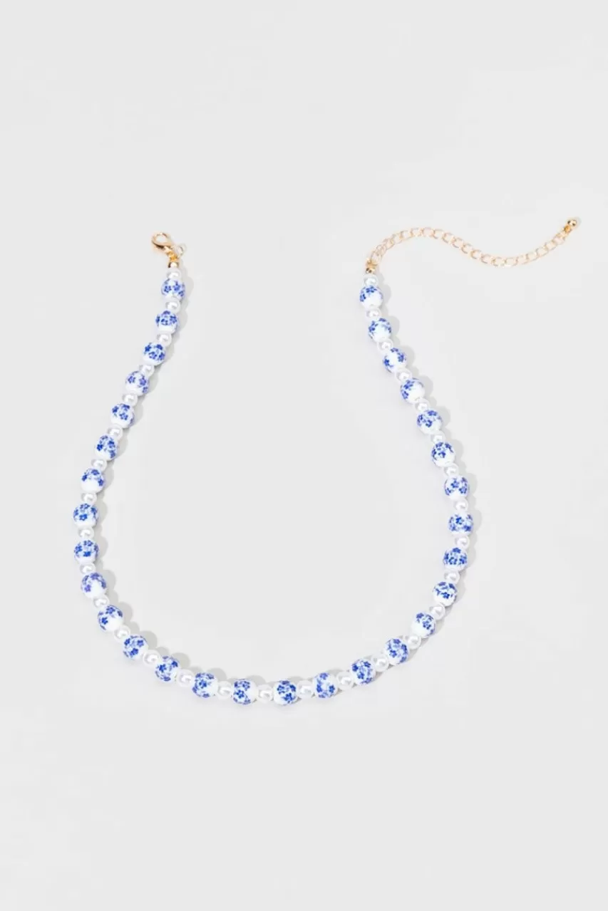 Francesca's Nicolette Pearl Flower Bead Station Necklace