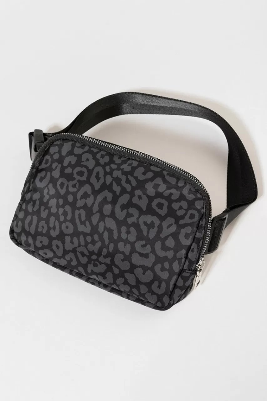 Francesca's Piper Crossbody Fanny