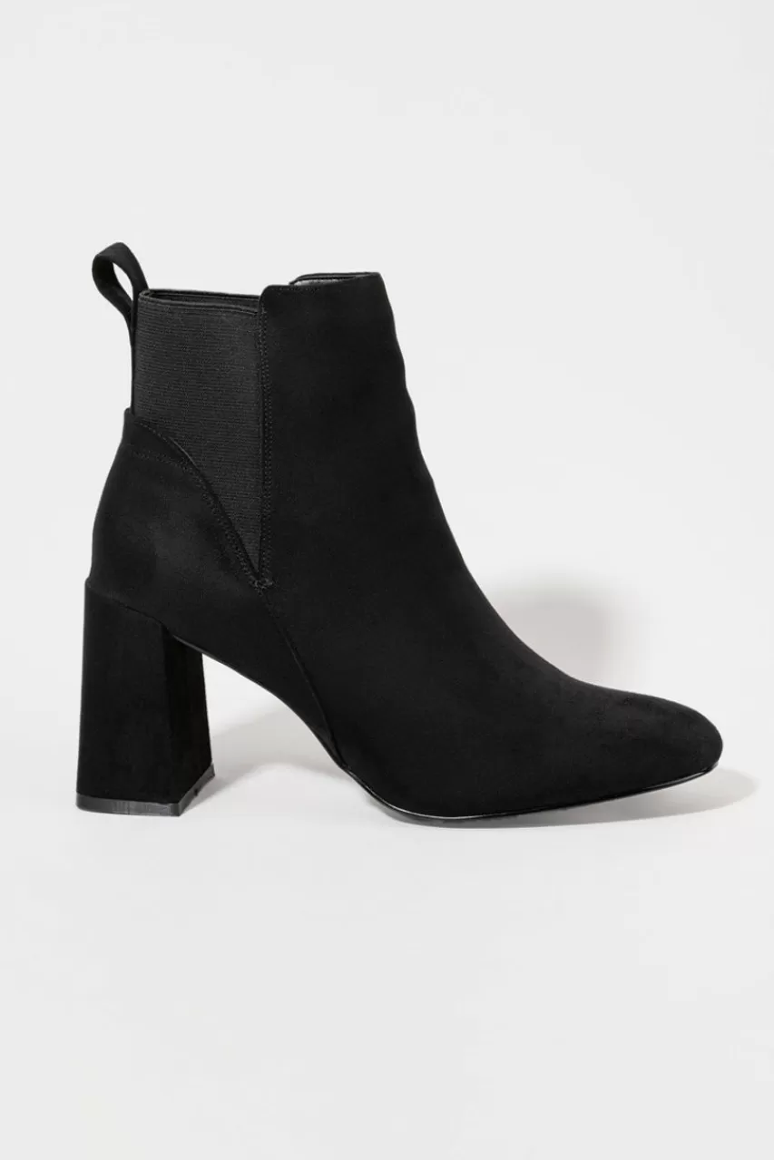 Francesca's Qupid Midtown Ankle Boots