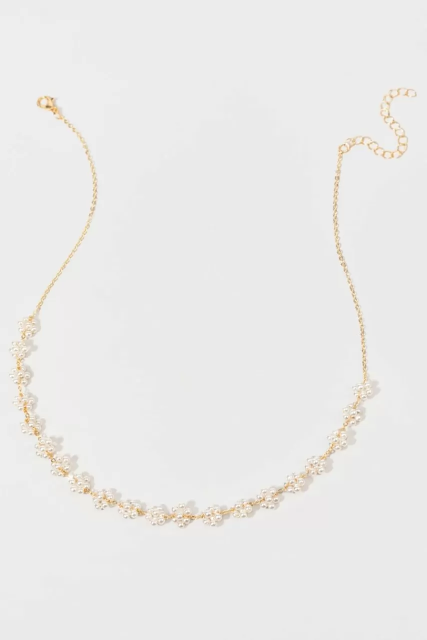 Francesca's Shena Flower Necklace