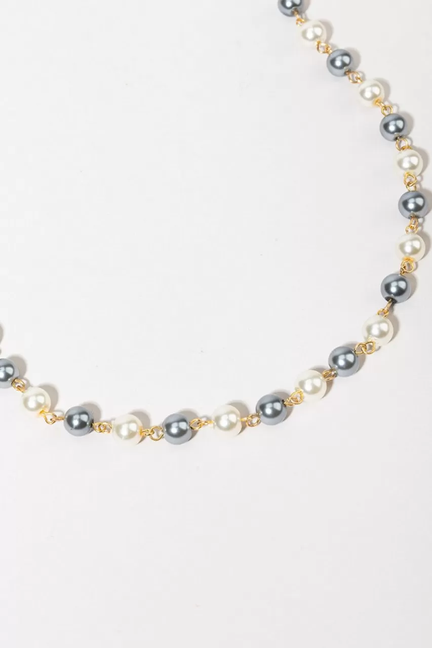 Francesca's Tanya Pearl Strand Necklace