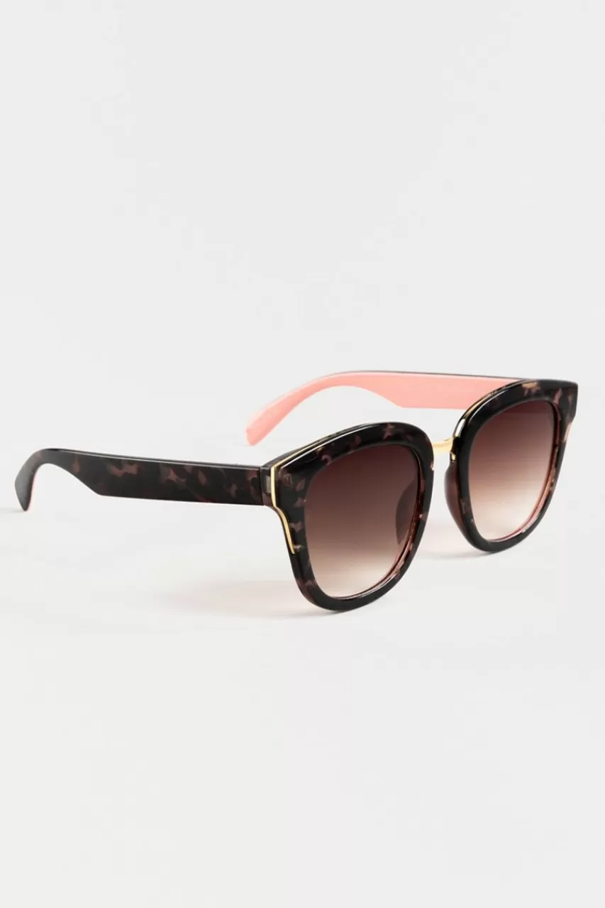 Francesca's Taye Square Sunglasses