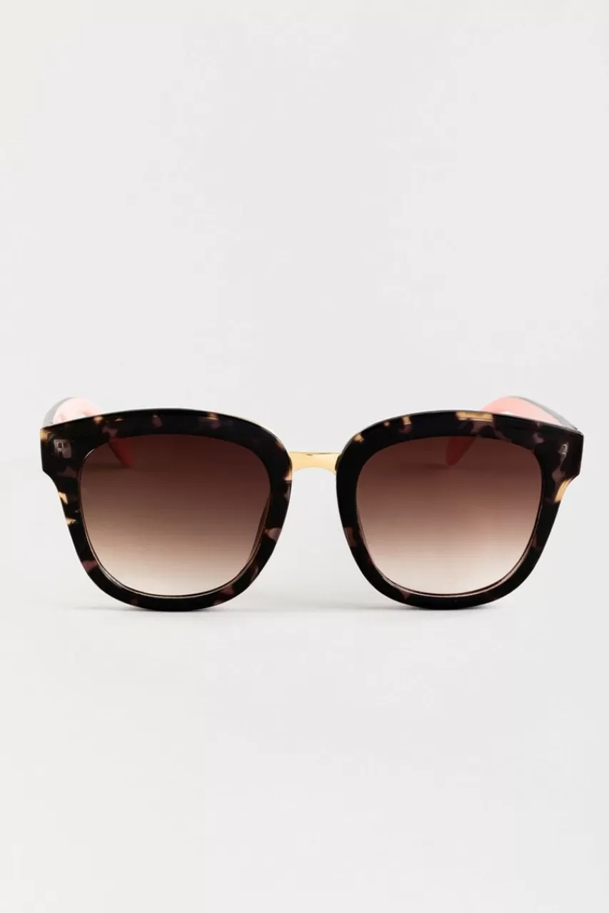 Francesca's Taye Square Sunglasses